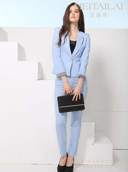 济南女士西服1